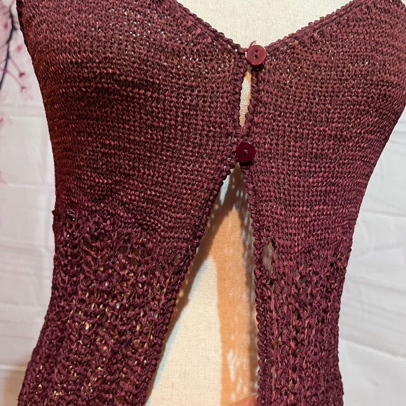 Laundry top with two buttons - Picture 3 of 9